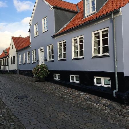 Appartement Ebeltoft Centrum Extérieur photo